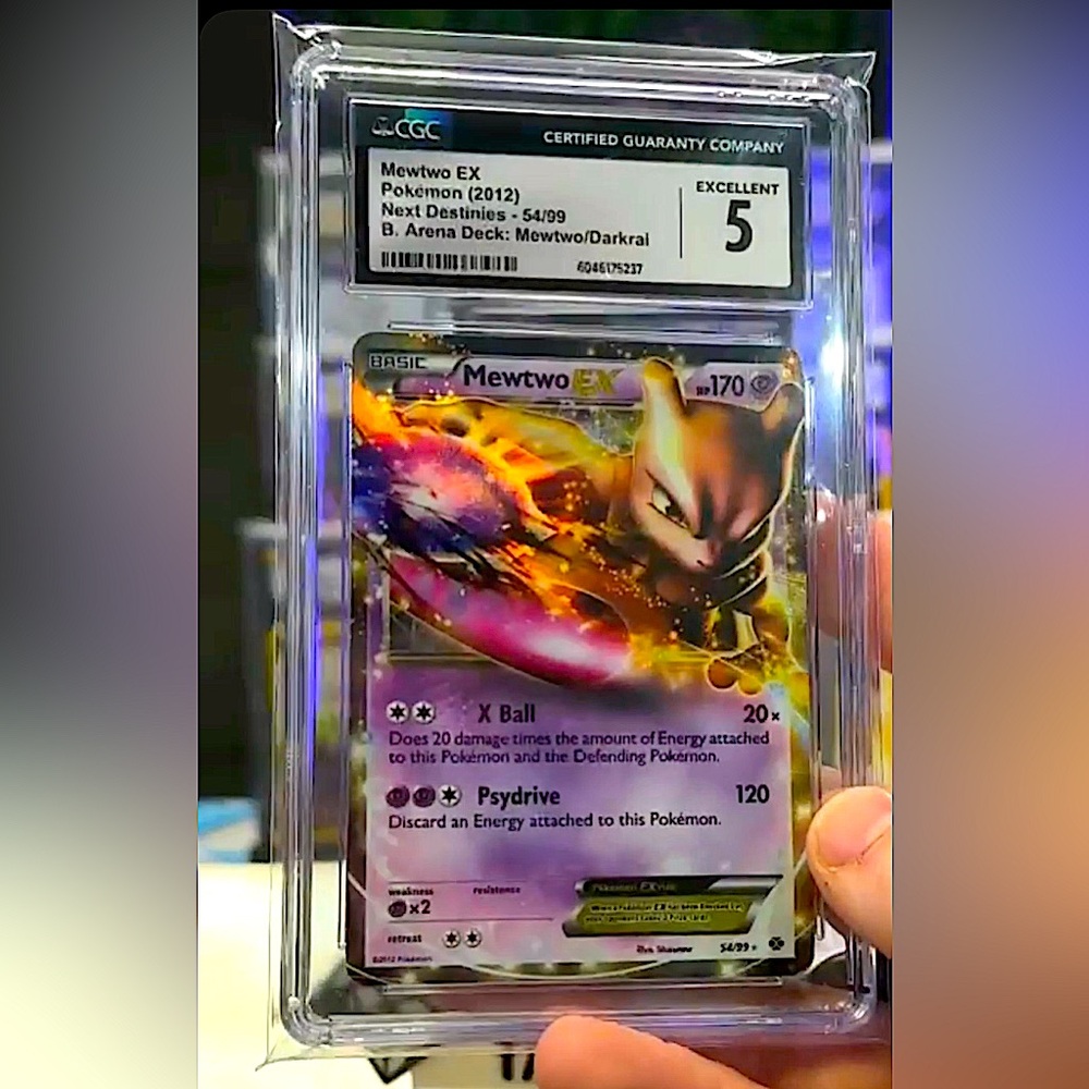 Authentic graded Pokémon graded mewtwo vintage